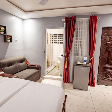Bella Ella Hotel & Event Center Kasoa Exterior photo