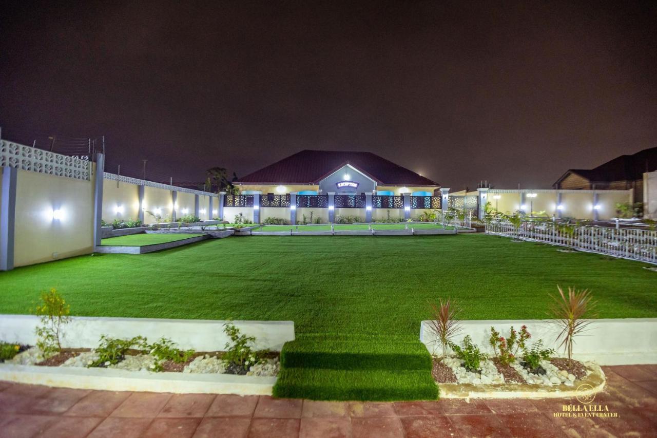 Bella Ella Hotel & Event Center Kasoa Exterior photo
